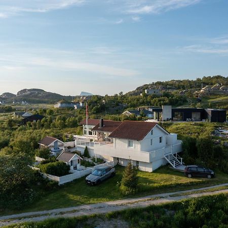 Brensholmen Beach House Tromso Exterior photo