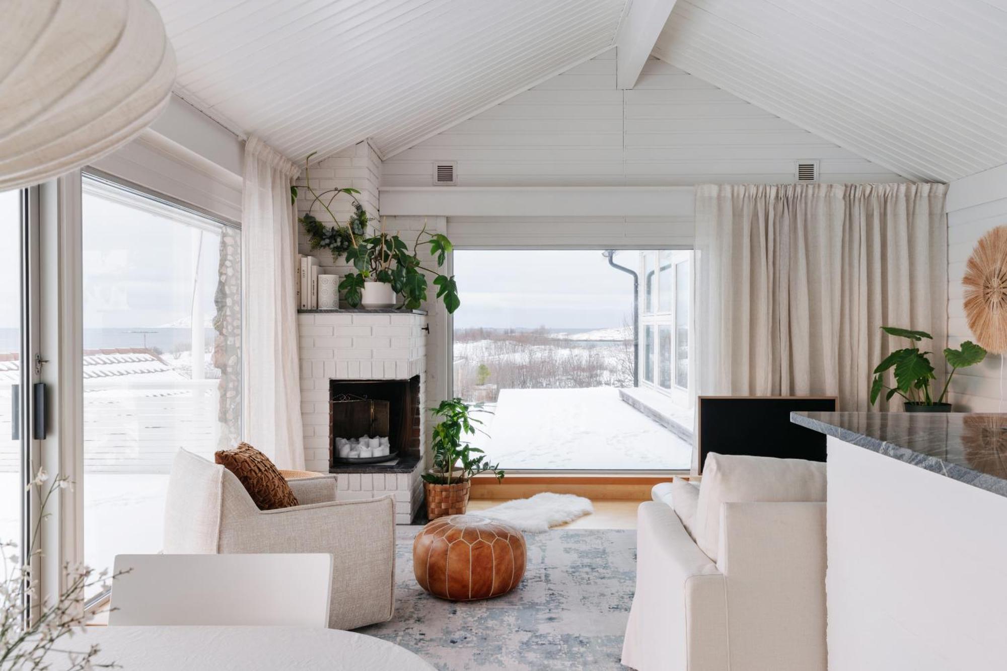 Brensholmen Beach House Tromso Exterior photo